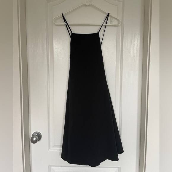 Love Bonito Square Neck Swing Dress - Picture 2 of 3